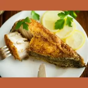 fried catfish with lemon